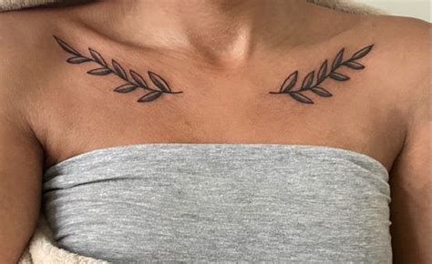 tatuajes en el pecho para mujeres|Tatuajes de mujer en el pecho